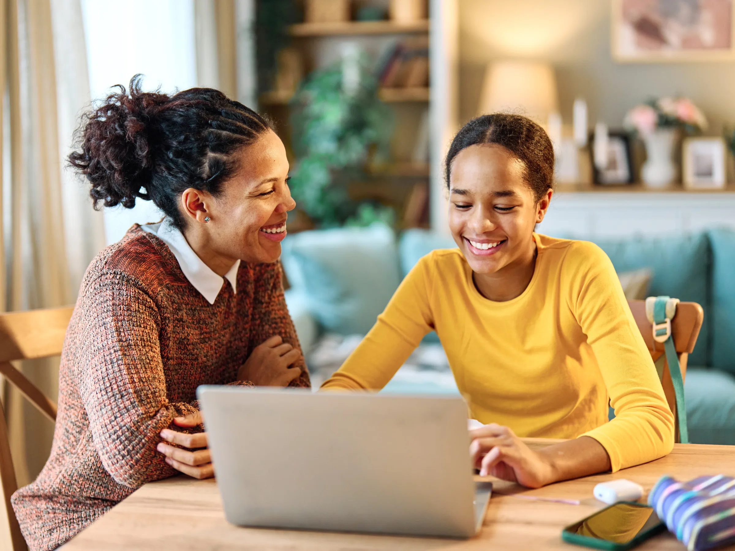 Families of Students Explain Why Apex Learning Was Right for Them