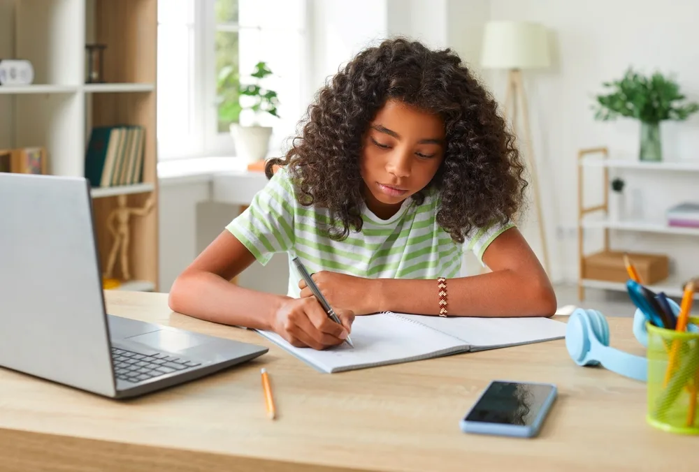 The Pros and Cons of Homeschooling