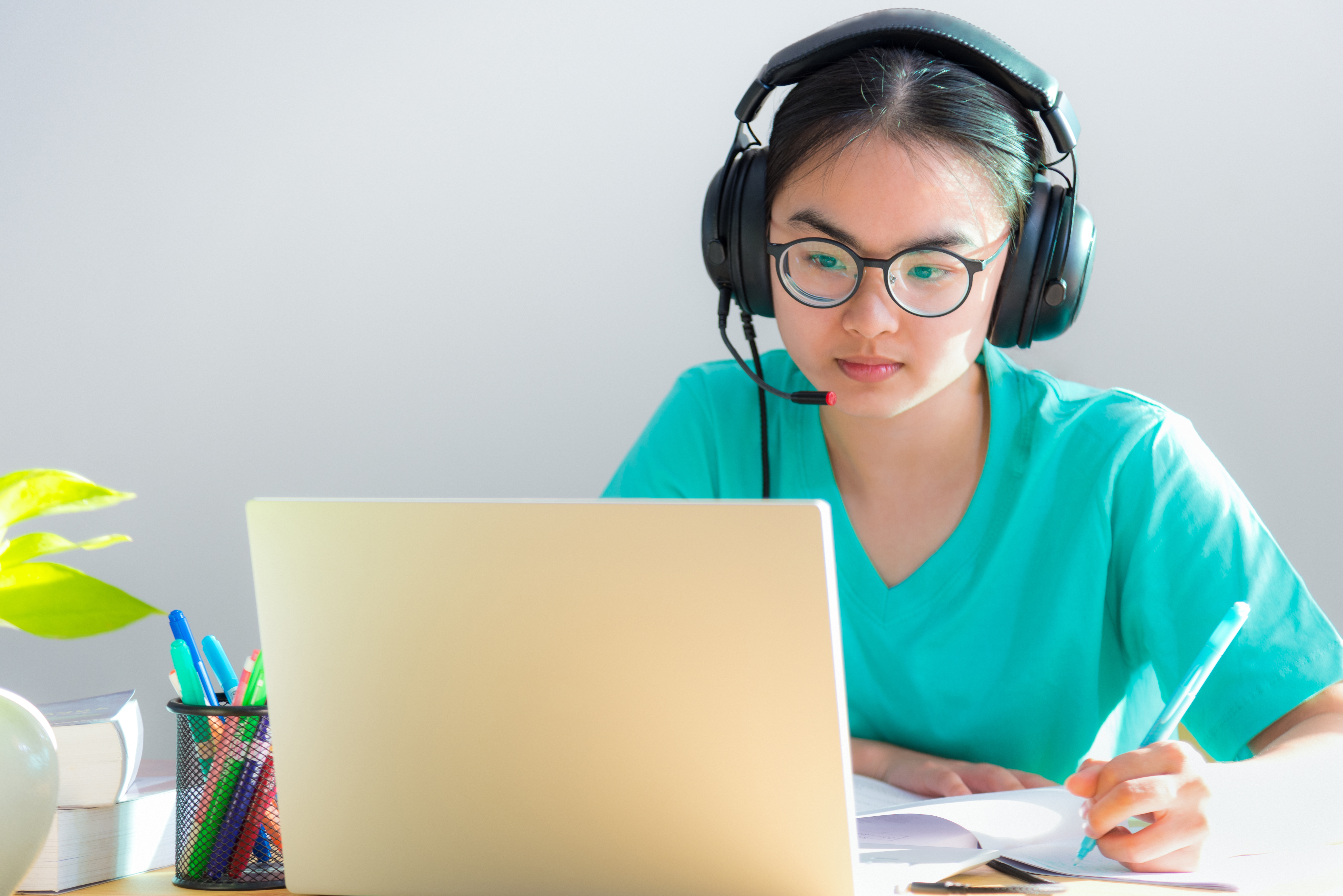 ALVS Student Life Bottom