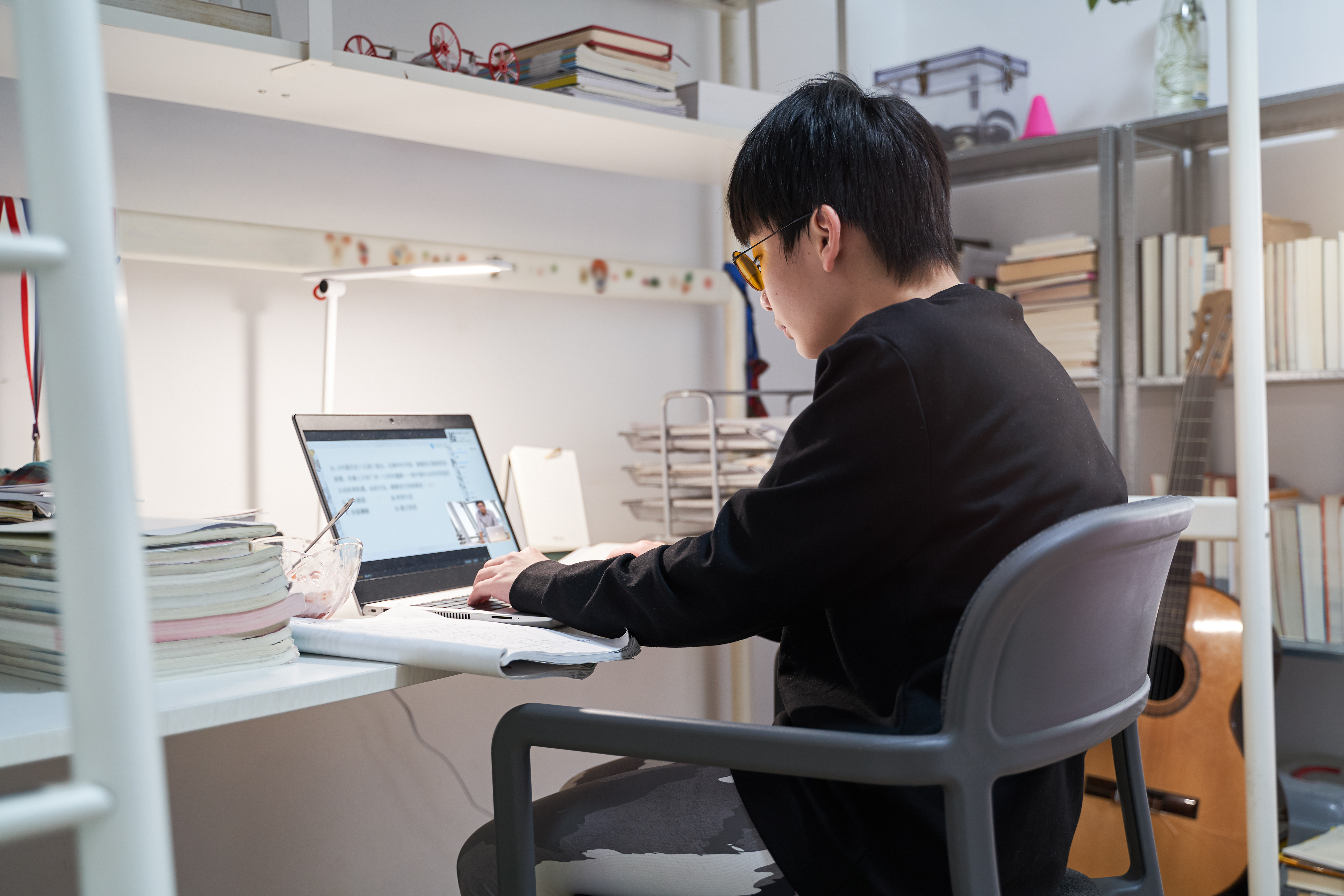 Shutterstock 1701701911