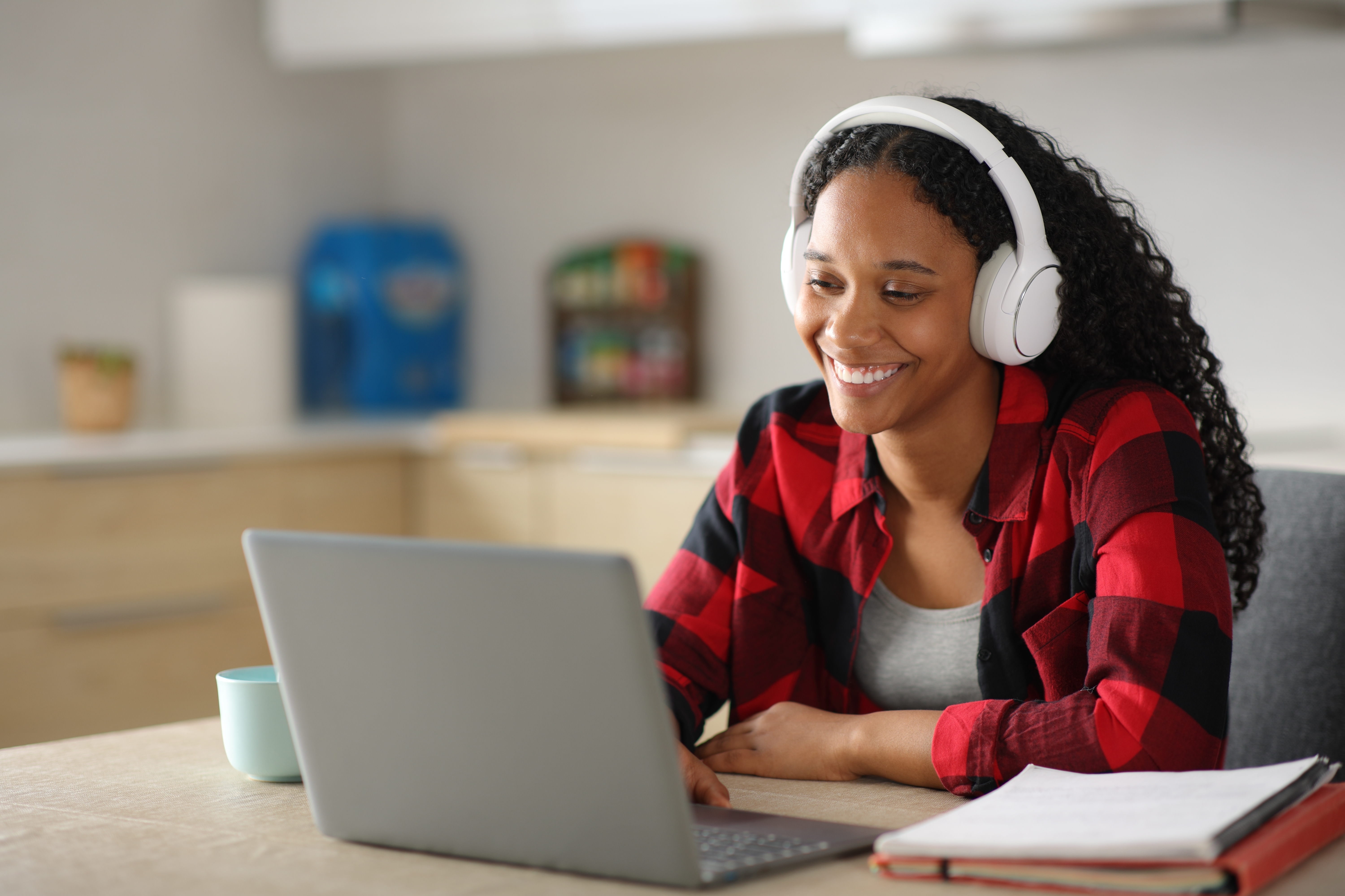 Shutterstock 2492190407