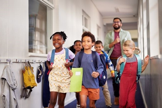 Shutterstock 2492761213