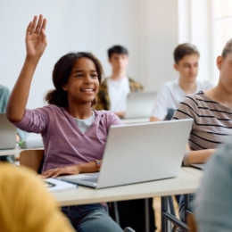 Shutterstock 2337897781